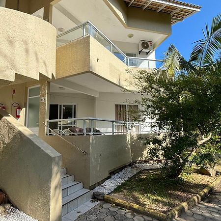 Apto Em Condominio No Centro De Bombinhas, Proximo Da Praia Экстерьер фото