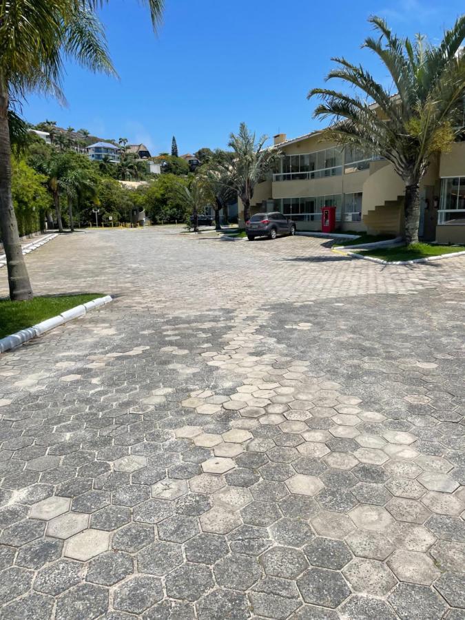 Apto Em Condominio No Centro De Bombinhas, Proximo Da Praia Экстерьер фото