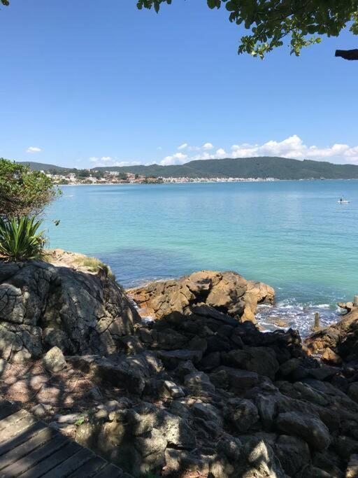 Apto Em Condominio No Centro De Bombinhas, Proximo Da Praia Экстерьер фото