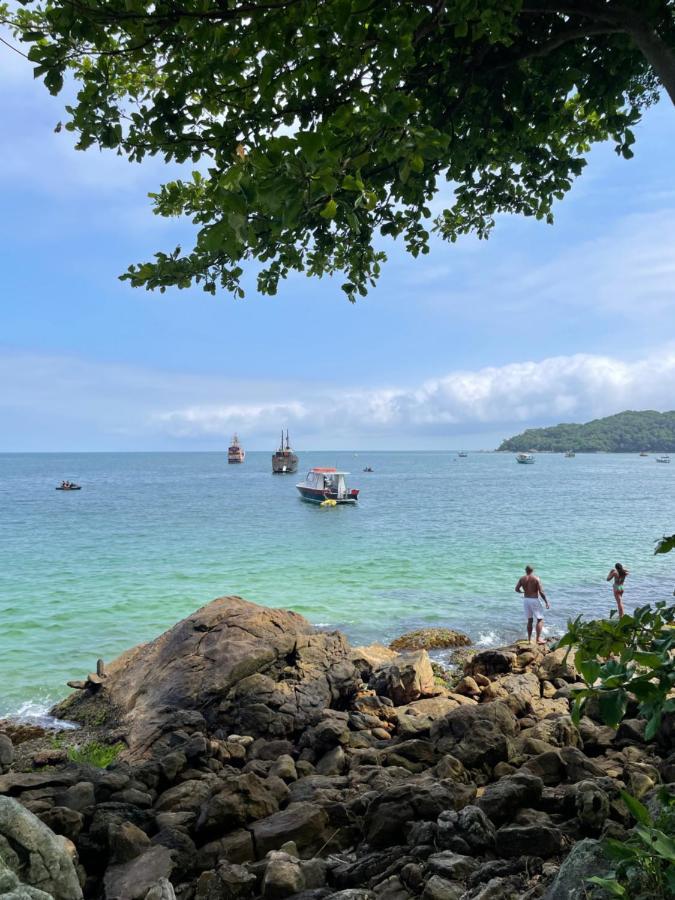 Apto Em Condominio No Centro De Bombinhas, Proximo Da Praia Экстерьер фото