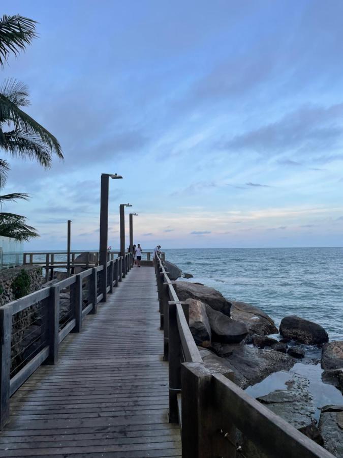 Apto Em Condominio No Centro De Bombinhas, Proximo Da Praia Экстерьер фото