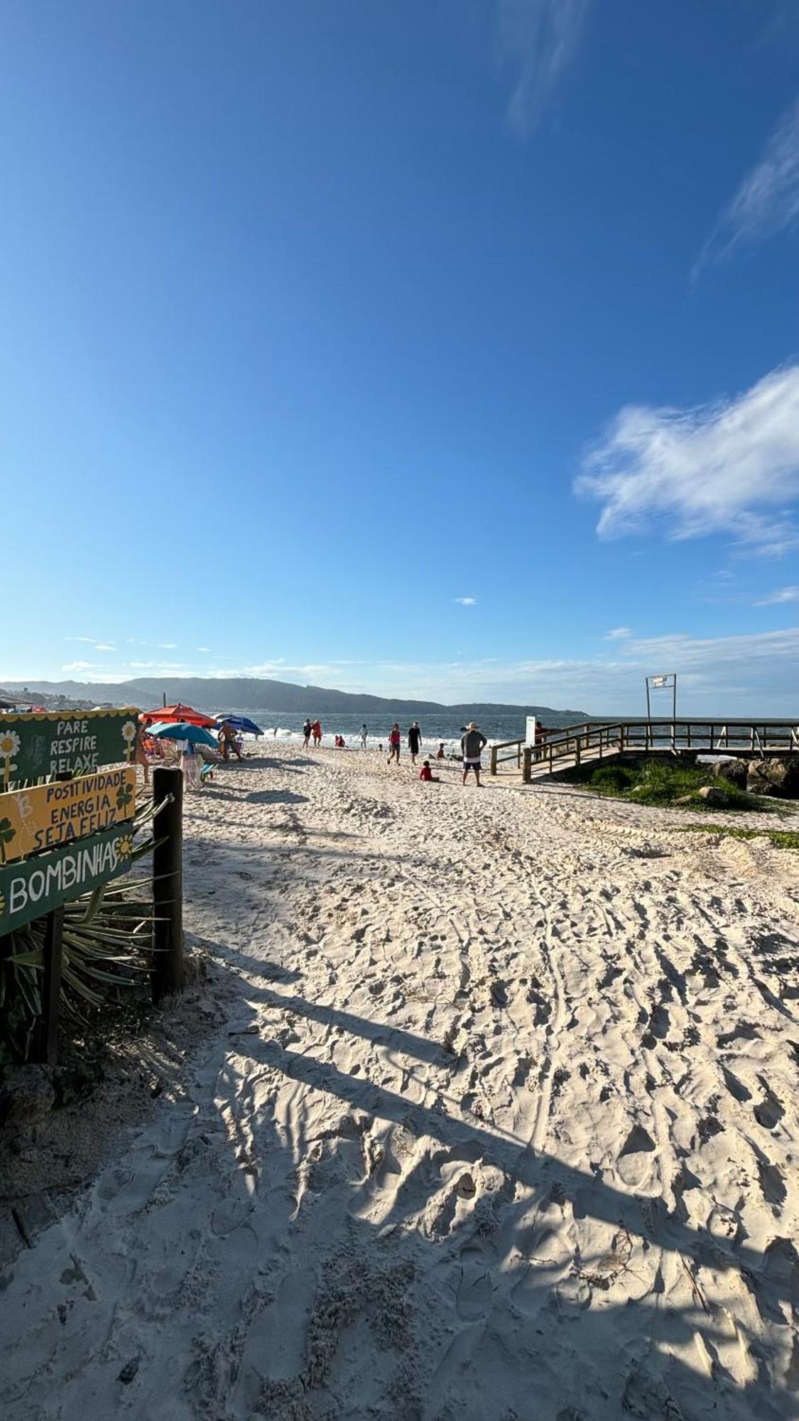 Apto Em Condominio No Centro De Bombinhas, Proximo Da Praia Экстерьер фото