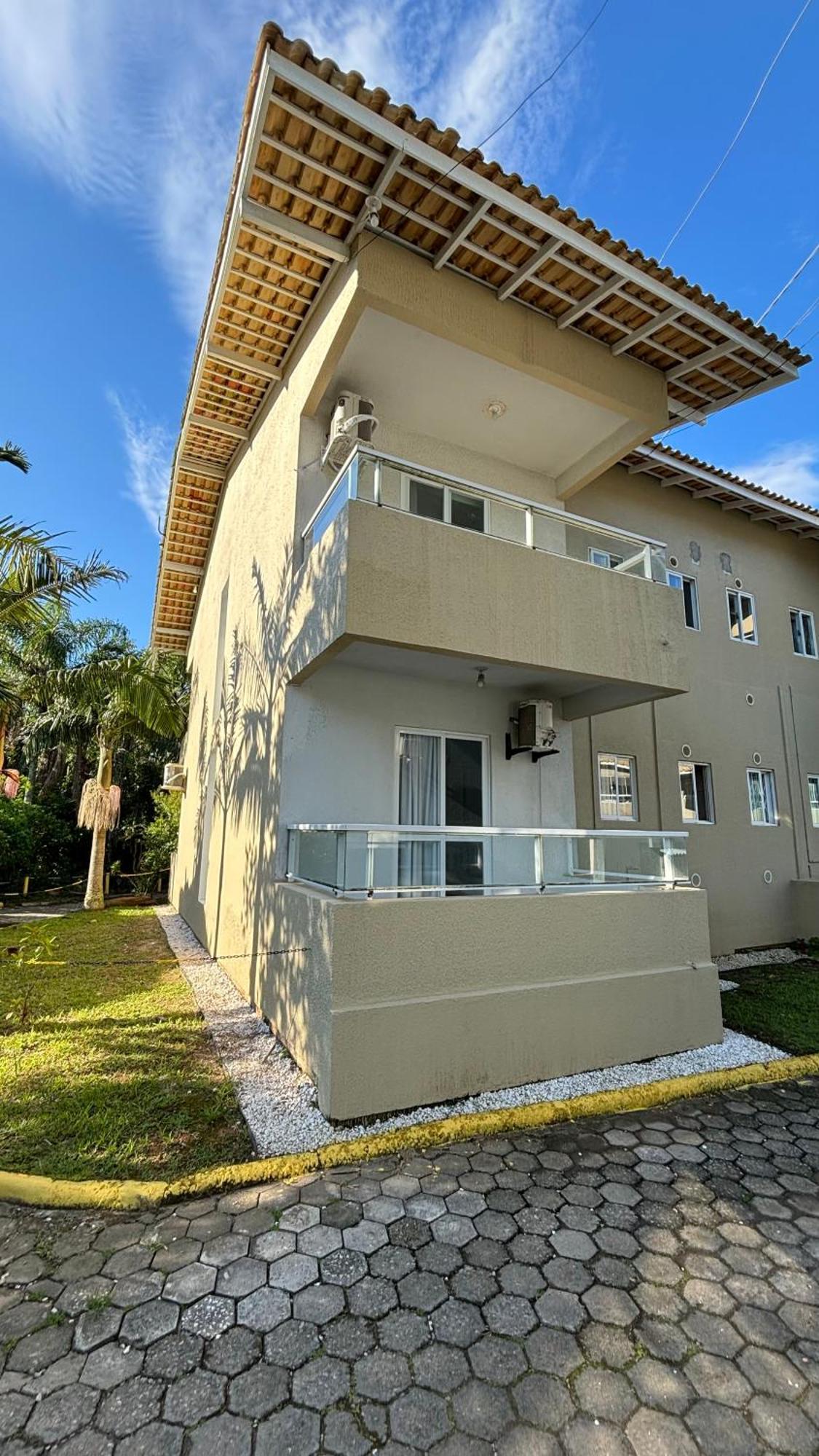 Apto Em Condominio No Centro De Bombinhas, Proximo Da Praia Экстерьер фото