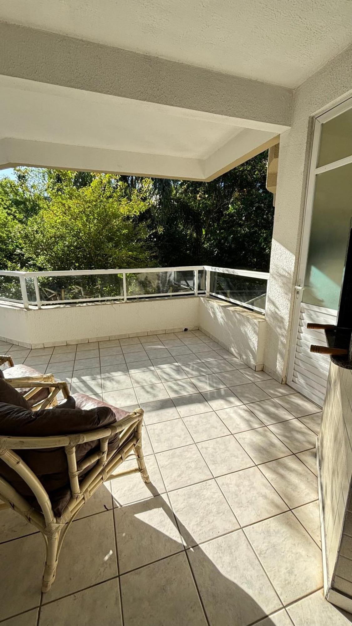 Apto Em Condominio No Centro De Bombinhas, Proximo Da Praia Экстерьер фото